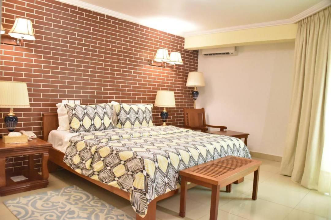 Grand Hotel Aeroport, Douala Kültér fotó